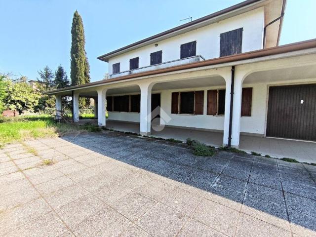 Villa Indipendente in vendita a San Silvestro, Curtatone