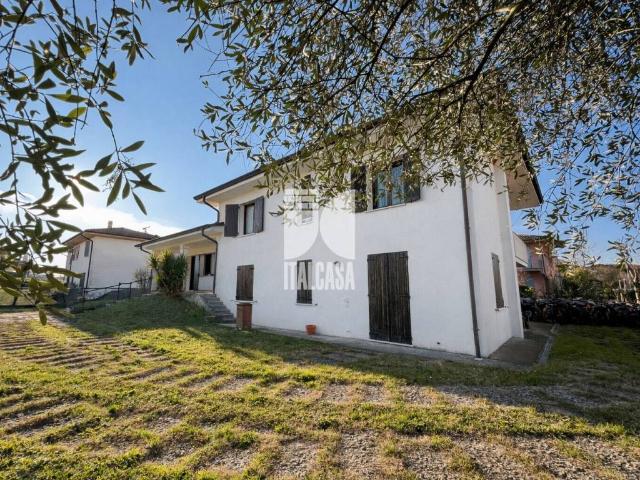 Villa Indipendente in vendita a Levata, Curtatone