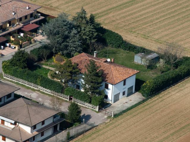 Villa Indipendente in vendita a San Silvestro, Curtatone