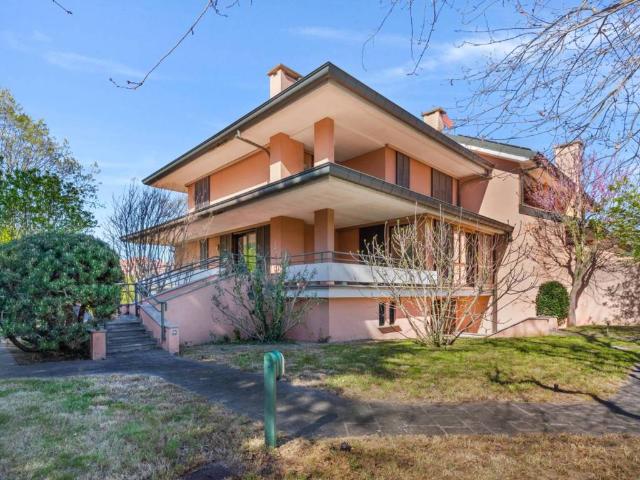Villa Indipendente in vendita a Cusago, Lombardia