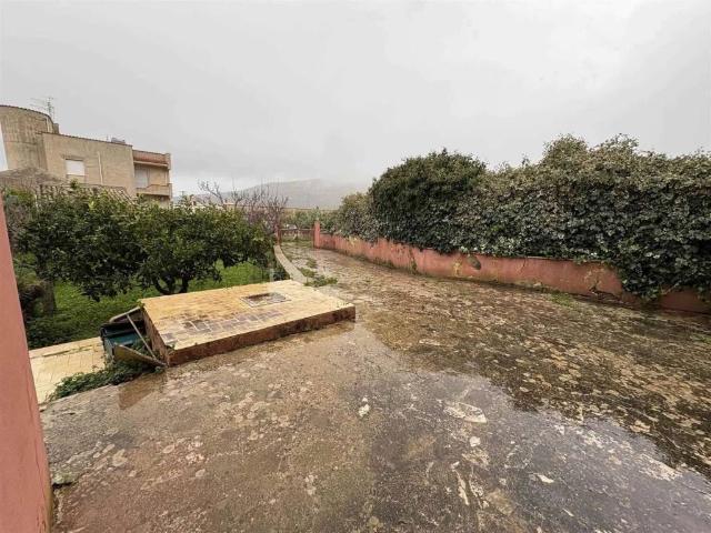Villa Indipendente in vendita a Custonaci, Sicilia