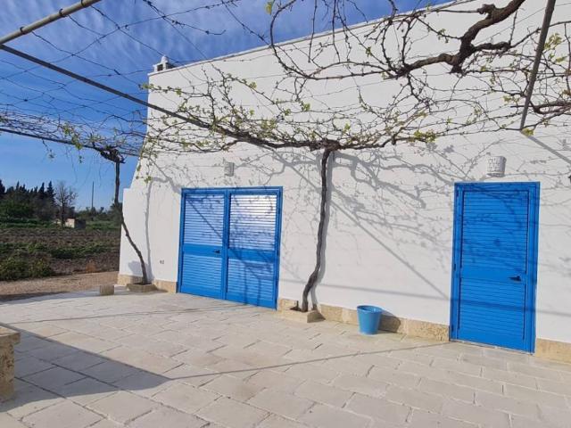 Villa Indipendente in vendita a Puglia, Lecce
