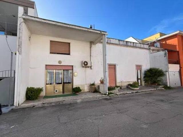 Villa Indipendente in vendita a Puglia, Lecce