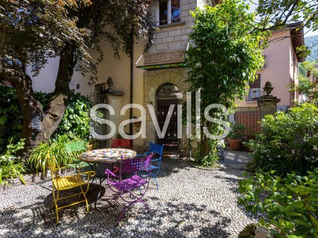 Villa Indipendente in vendita a Comunità Montana Valli del Verbano, Cuvio