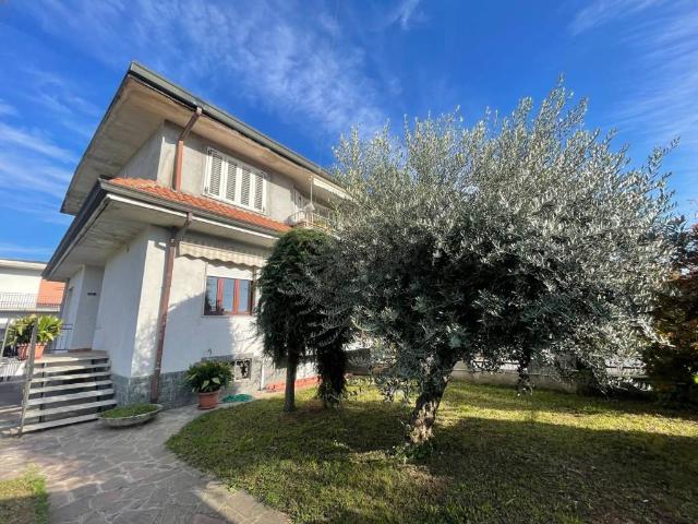 Appartamento in vendita a Olcella, Dairago