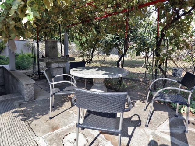 Villa Indipendente in vendita a Dairago, Milano