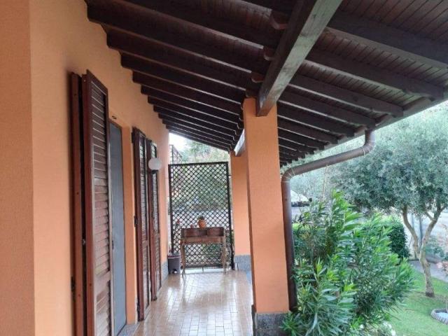 Villa Indipendente in vendita a Olcella, Dairago