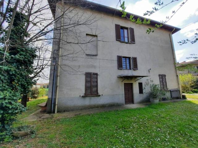 Villa Indipendente in vendita a Mariano al Brembo, Dalmine