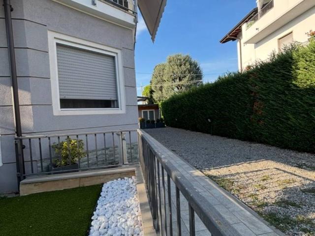 Villa Indipendente in vendita a Sforzatica, Dalmine