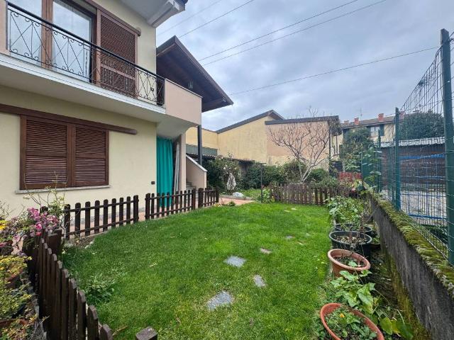 Villa Indipendente in vendita a Dalmine, Lombardia