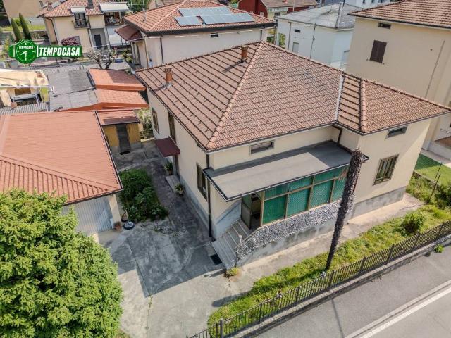 Villa Indipendente in vendita a Dalmine, Lombardia