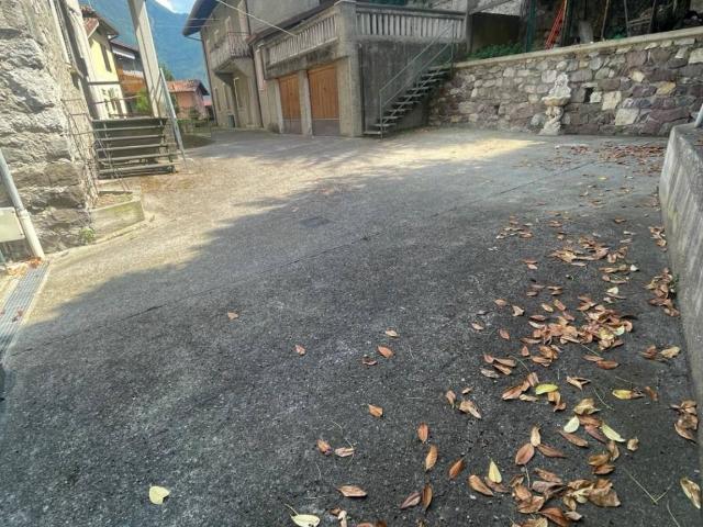 Villa Indipendente in vendita a Comunità montana della valle Camonica, Darfo