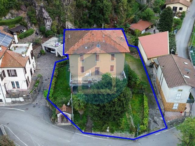 Villa Indipendente in vendita a Comunità montana della valle Camonica, Darfo