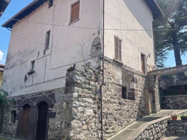 Villa Indipendente in vendita a Comunità montana della valle Camonica, Darfo