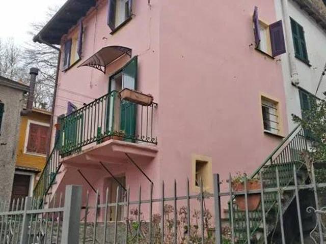 Villa Indipendente in vendita a Davagna, Liguria