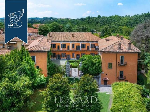 Villa Indipendente in vendita a Daverio, Lombardia