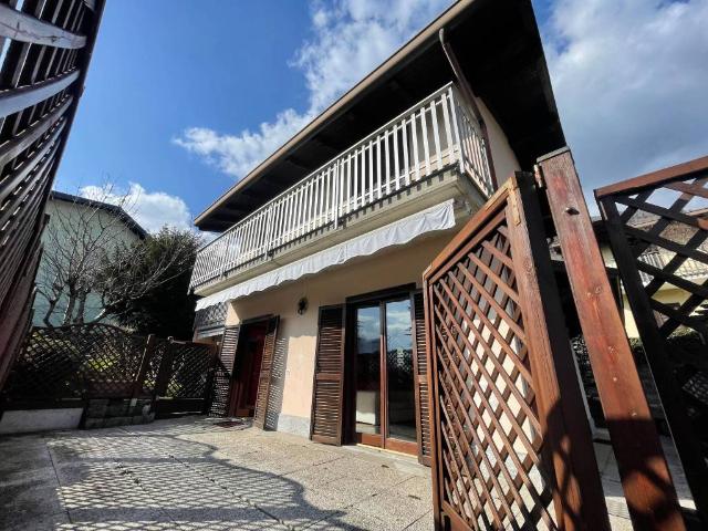 Villa Indipendente in vendita a Dazio, Lombardia