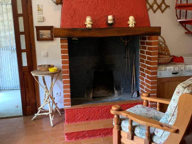 Villa Indipendente in vendita a Dazio, Lombardia