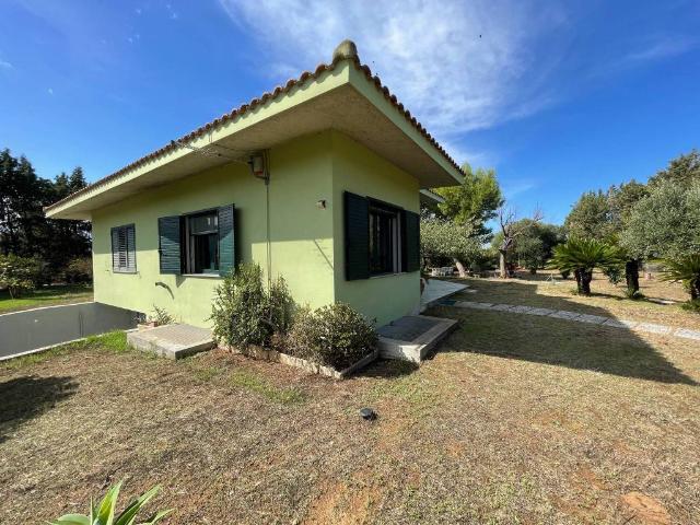 Villa Indipendente in vendita a Decimomannu, Sardigna/Sardegna