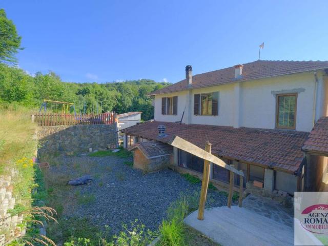 Villa Indipendente in vendita a Dego, Liguria