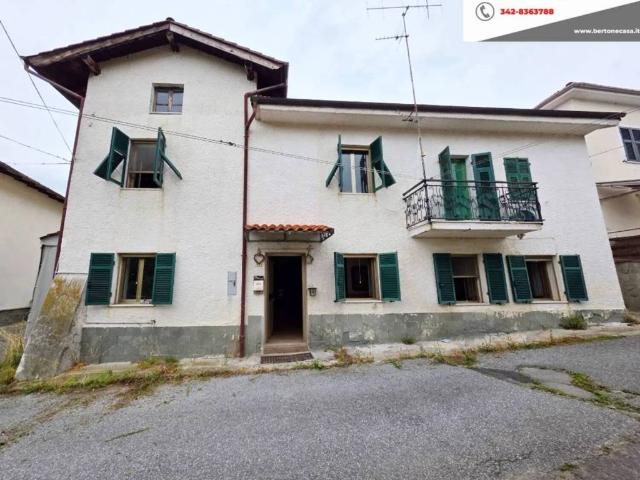 Villa Indipendente in vendita a Dego, Liguria