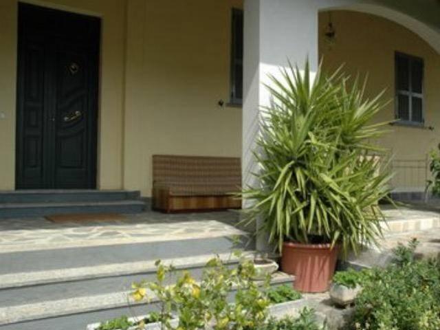 Villa Indipendente in vendita a Deiva Marina, Liguria