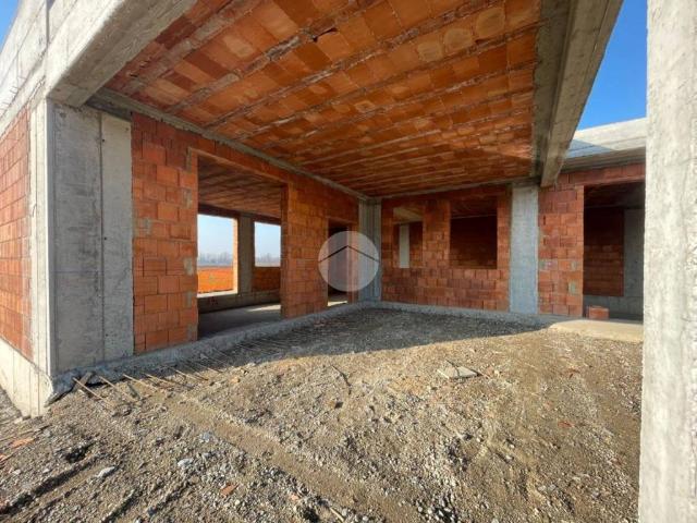 Villa Indipendente in vendita a Dello, Corticelle Pieve
