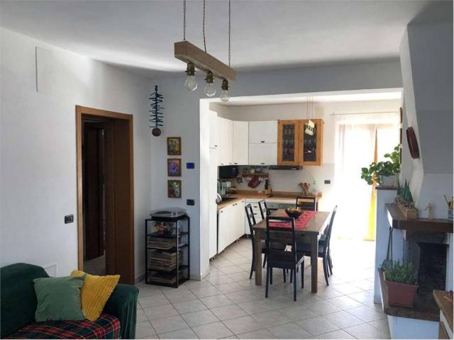 Villa Indipendente in vendita a Deruta, Umbria