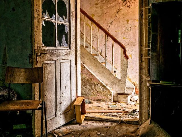 Villa Indipendente in vendita a Desenzano Del Garda, Brescia