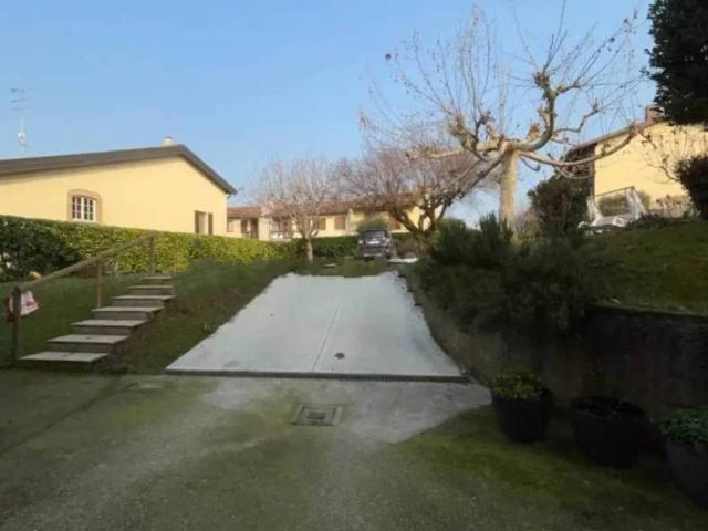 Villa Indipendente in vendita a San Pietro, Desenzano Del Garda