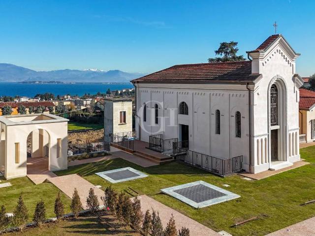 Villa Indipendente in vendita a Vicina, Desenzano Del Garda