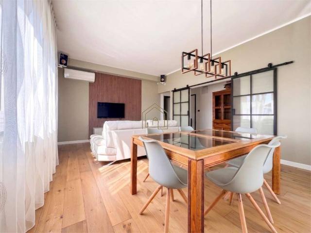 Villa Indipendente in vendita a Rivoltella del Garda, Desenzano Del Garda