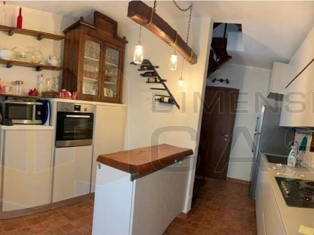 Villa Indipendente in vendita a San Pietro, Desenzano Del Garda