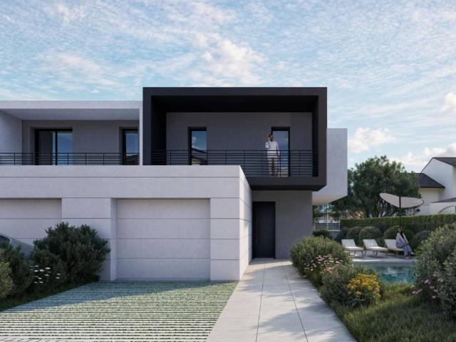 Villa Indipendente in vendita a Rivoltella del Garda, Desenzano Del Garda