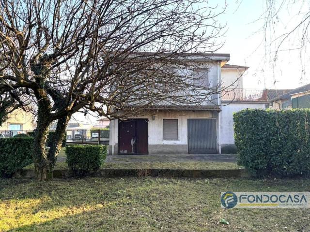 Villa Indipendente in vendita a Boschetto, Desio