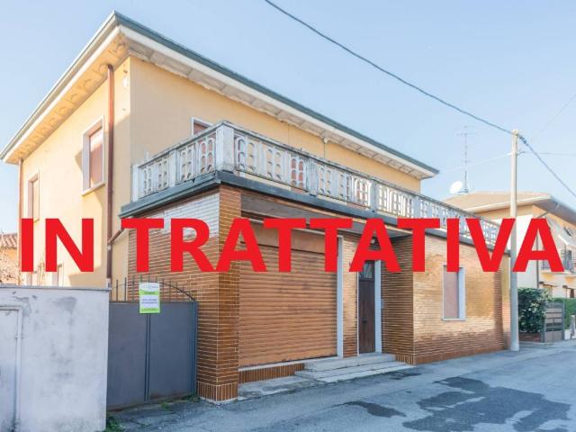 Villa Indipendente in vendita a Spaccone, Desio