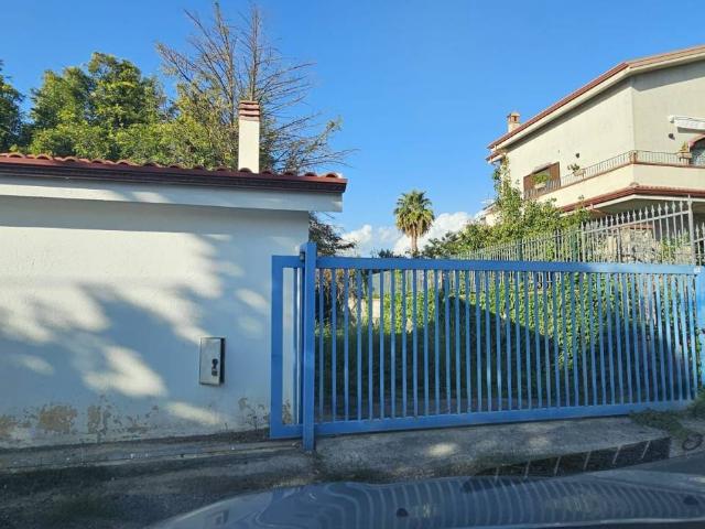 Villa Indipendente in vendita a Calabria, Cosenza