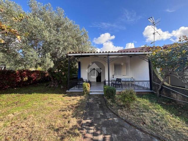 Villa Indipendente in vendita a Calabria, Cosenza