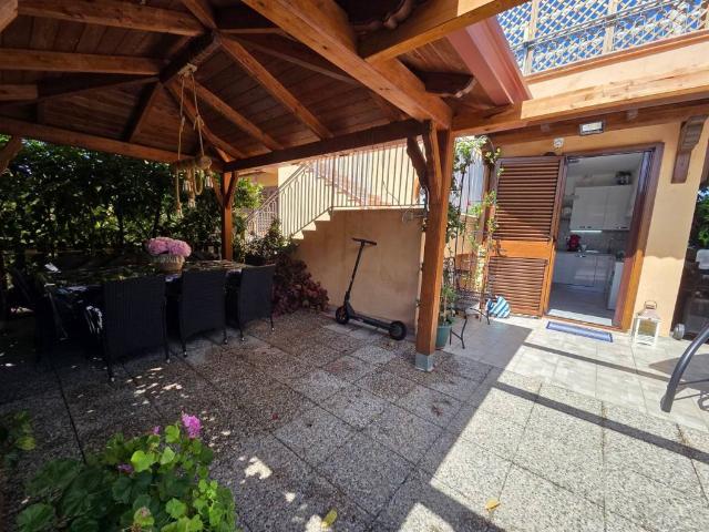 Villa Indipendente in vendita a Calabria, Cosenza