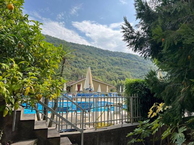 Villa Indipendente in vendita a Diano Arentino, Liguria