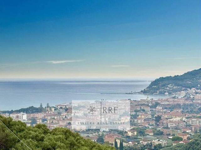 Villa Indipendente in vendita a Diano Castello, Liguria