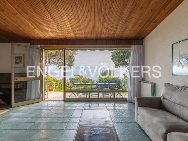Villa Indipendente in vendita a Diano Marina, Liguria