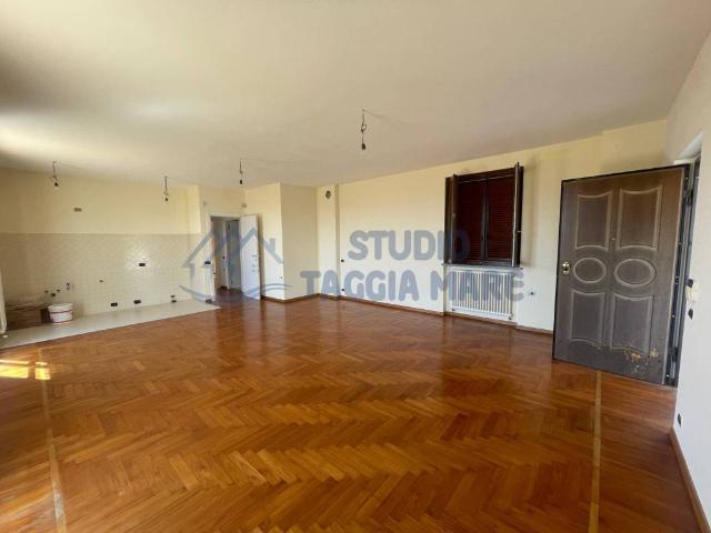 Villa Indipendente in vendita a Diano San Pietro, Liguria