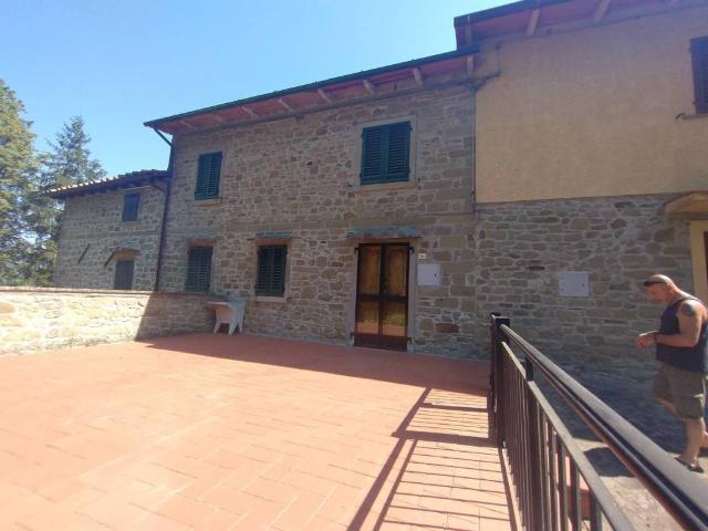 Villa Indipendente in vendita a Dicomano, Toscana