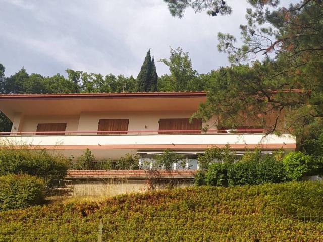 Villa Indipendente in vendita a Dicomano, Toscana