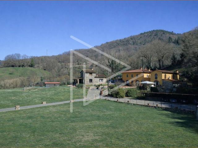 Villa Indipendente in vendita a San Biagio, Dicomano