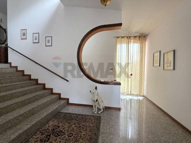 Villa Indipendente in vendita a Calabria, Cosenza