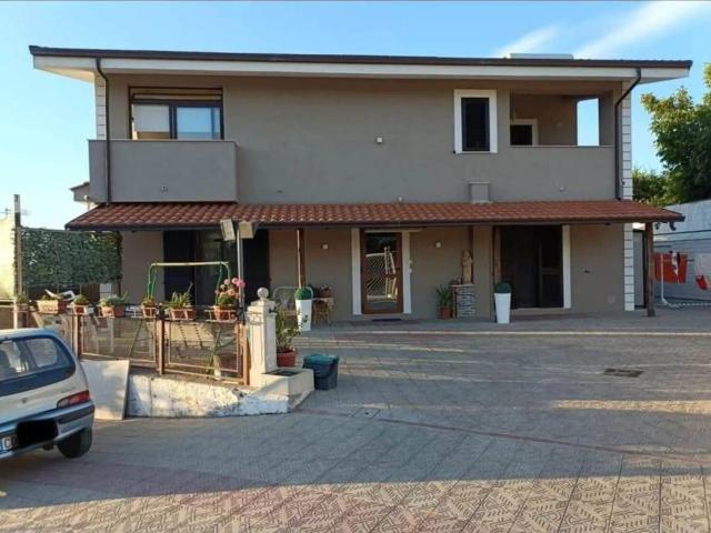 Villa Indipendente in vendita a Calabria, Cosenza