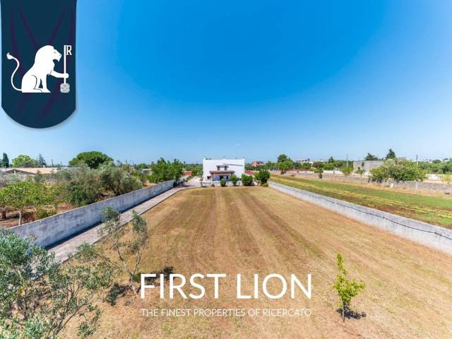 Villa Indipendente in vendita a Puglia, Lecce