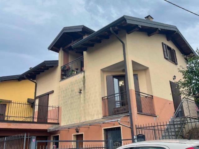 Villa Indipendente in vendita a Piemonte, Novara